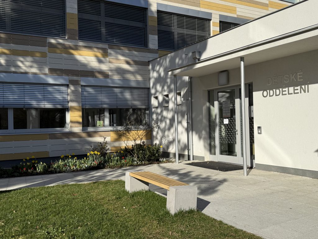 Ilustračn&iacute; obr&aacute;zek, text v čl&aacute;nku